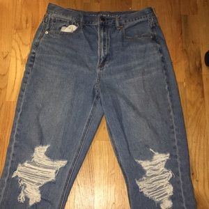 American Eagle mom jeans